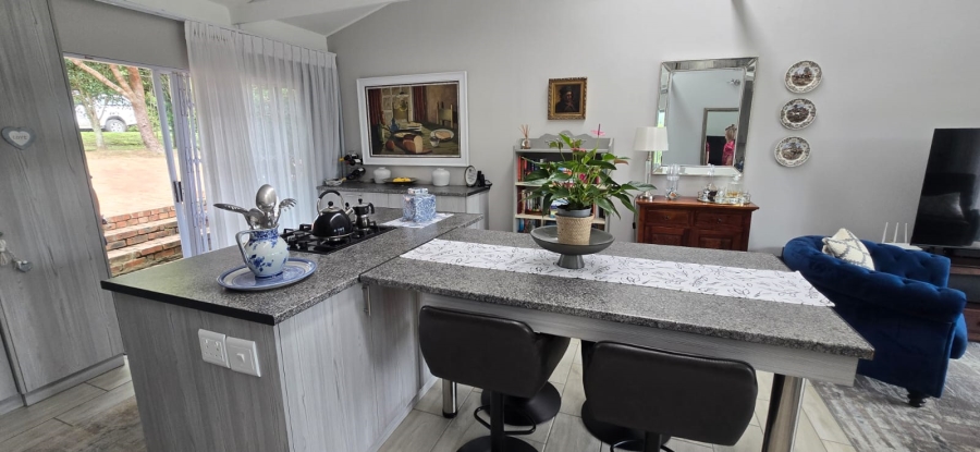 2 Bedroom Property for Sale in Hoekwil Western Cape